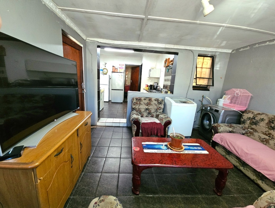 4 Bedroom Property for Sale in Beacon Valley Western Cape